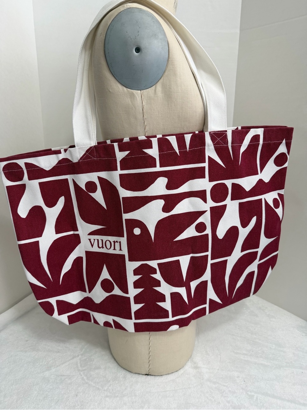 Vuori Strawberry  Canvas Tote Bag XL